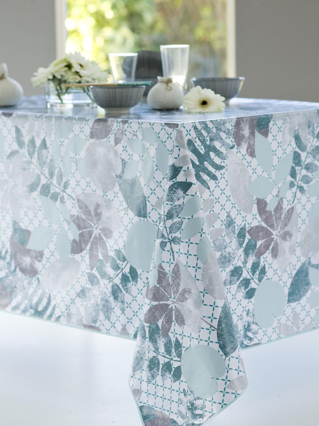 CALITEX Oilcloth Plant Mix, Aqua, 140 x 200 cm, 78.7 x 55.1 inch (Rectangular)