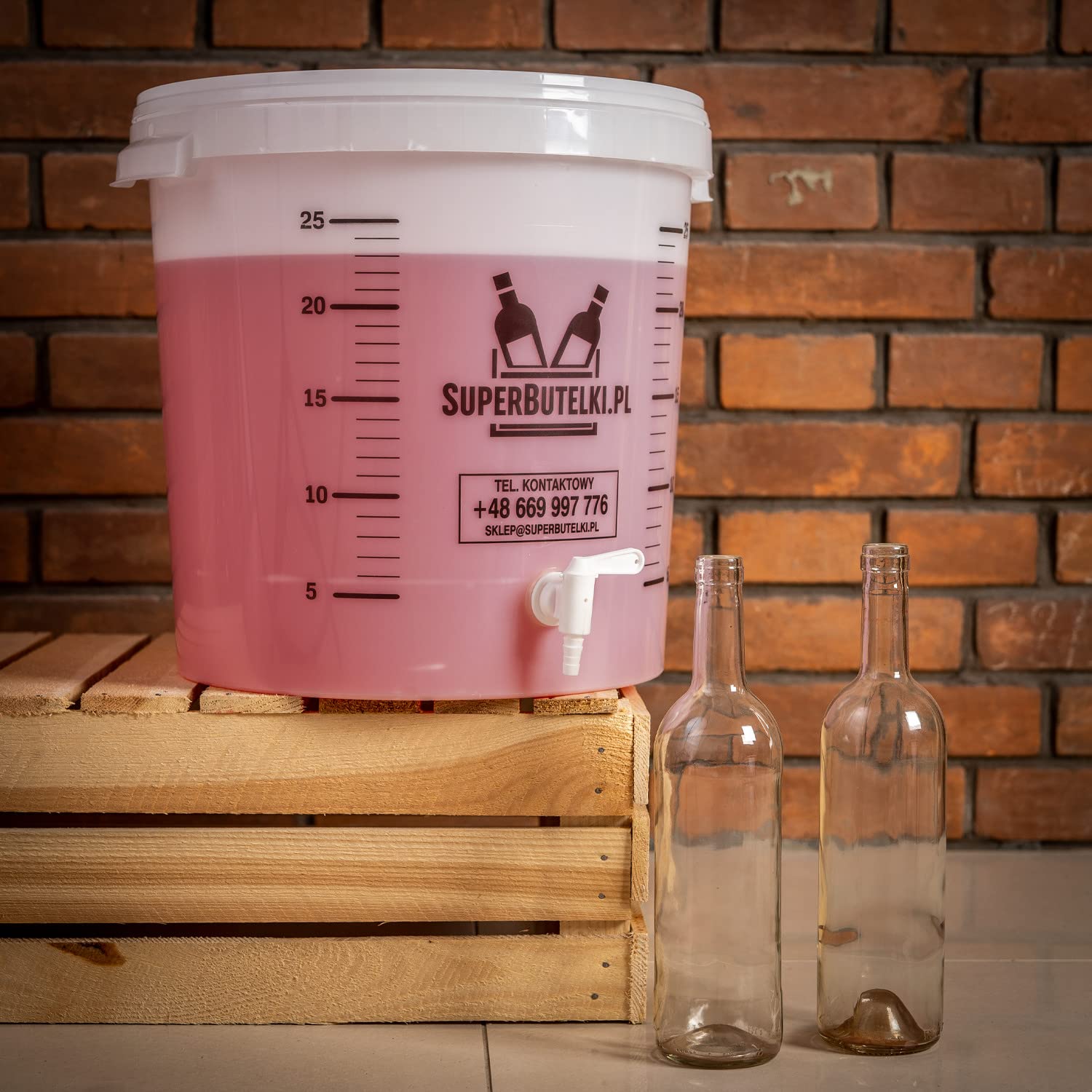 Cubo de fermentación de 30 L con escala, tubo de fermentación y grifo de drenaje. Cubo ligero con tapa para fermentación de vino, cerveza y fermentación en casa. Perfecto para