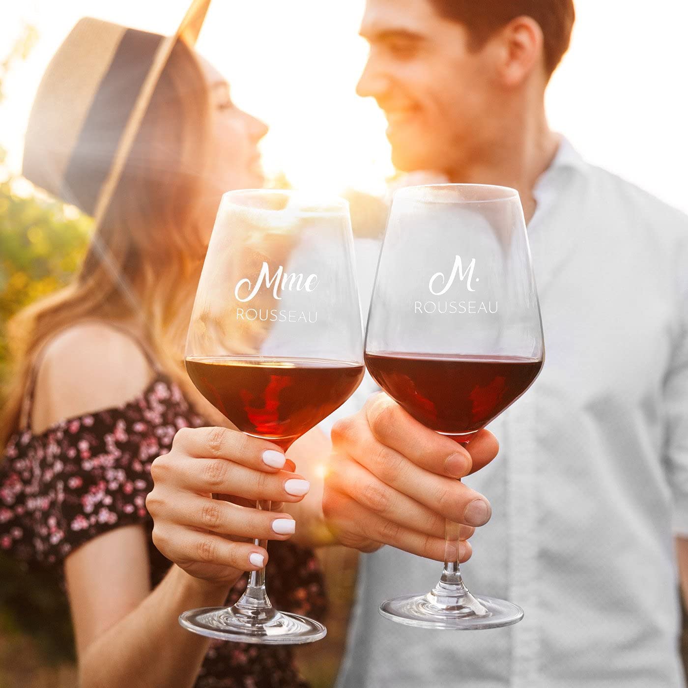 Maverton Set de 2 verre a vin en Cristal - Verres gravés 530 ml - Verres XL Cadeau Personnalisé - Cadeau couple - Set a vin pour parents - cadeau mariage - Noel - Ils