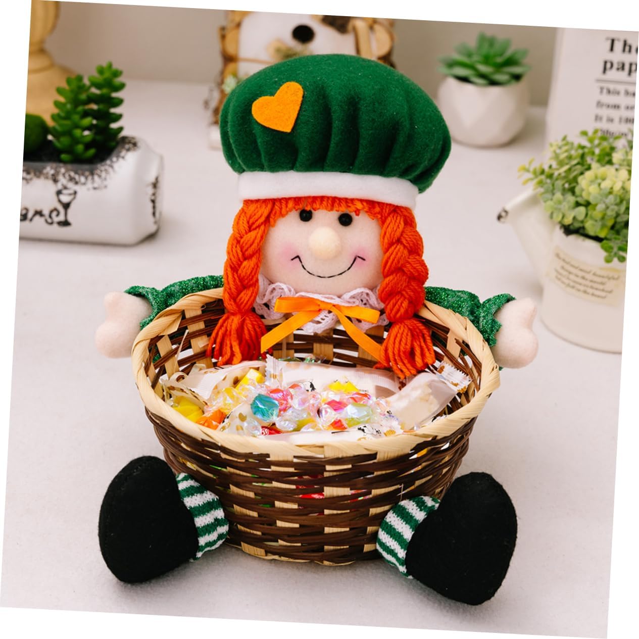 St Patrick's Day Candy Basket Creative Snack Storage Container for Parties Home Decor Adorable Leaf Design for Treats