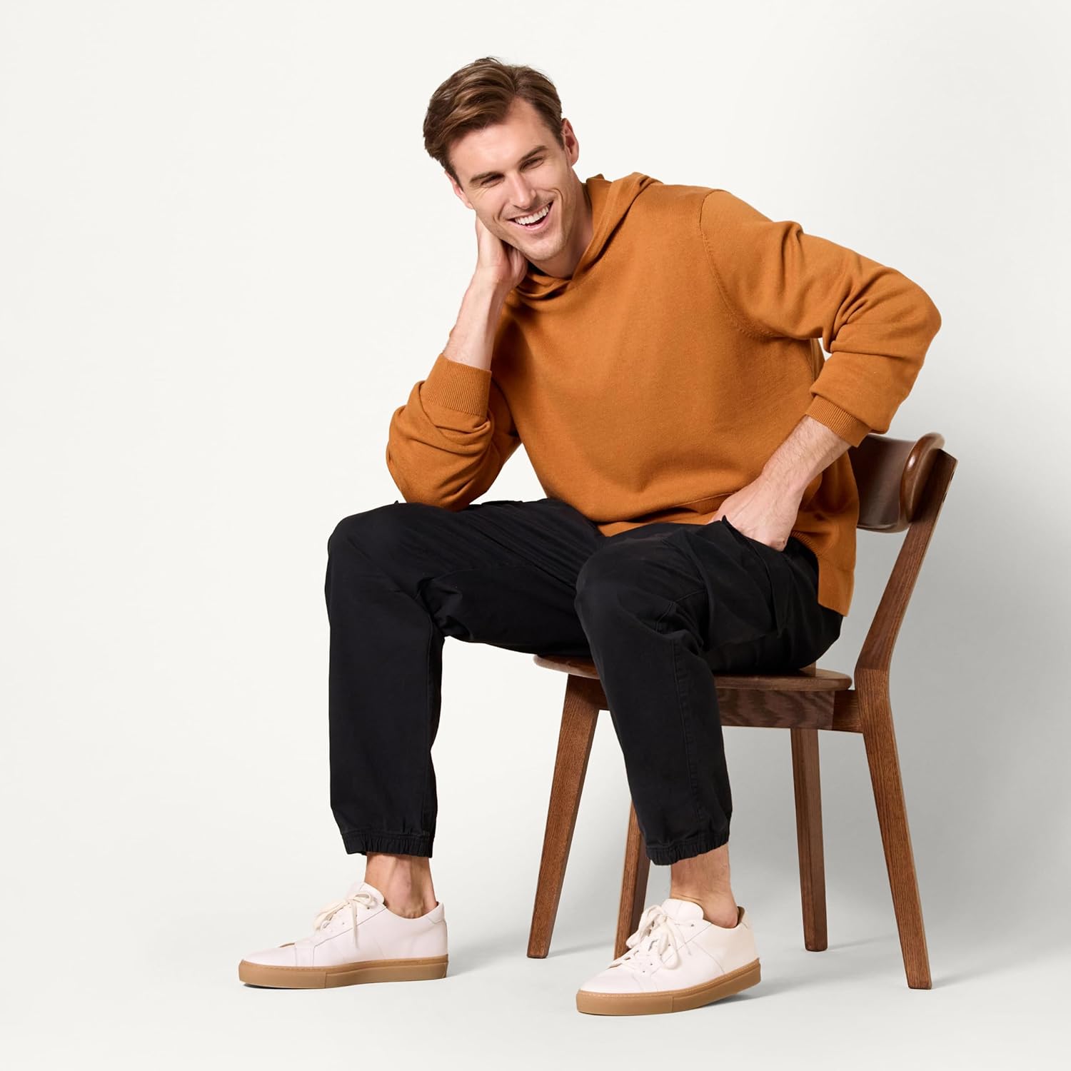 Amazon Essentials Men's Relaxed-Fit Hoodie Sweater - Image 7