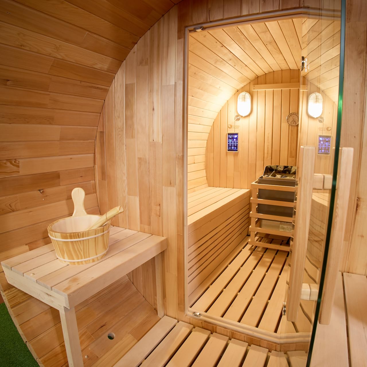 GLOBAL RELAX DHARANI S6 Sauna extérieur vapeur 6 personnes Radio USB Bluetooth