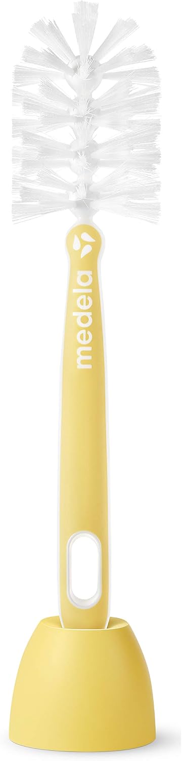 Medela Quick Clean Bottle Cleaning Brush, Adapts to Breast Pump Parts and Baby Bottles, Multifunctional Tip for Cleaning Nipples and Small Parts