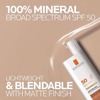 La Roche-Posay Anthelios Sunscreen SPF 40, Ultra-Light Fluid Broad Spectrum SPF 40, Face Sunscreen with Titanium Dioxide Mineral, Lightweight & Fast-Absorbing, Oil-Free, Matte Finish