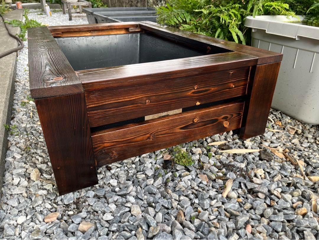 60Lトロ舟と木枠のセット 屋外用 新品】 60Lトロ舟と木