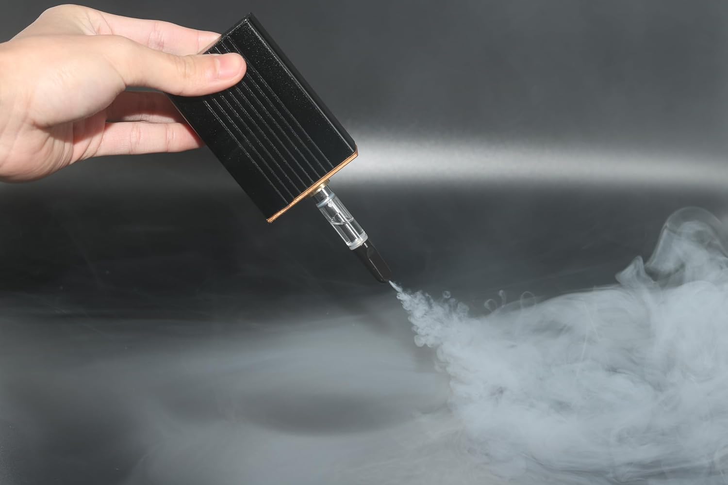 Fog Machine Outdoor Party Remote Handheld Portable Lightweight Smoke Small Machine for DJ Stage indoor (Black)