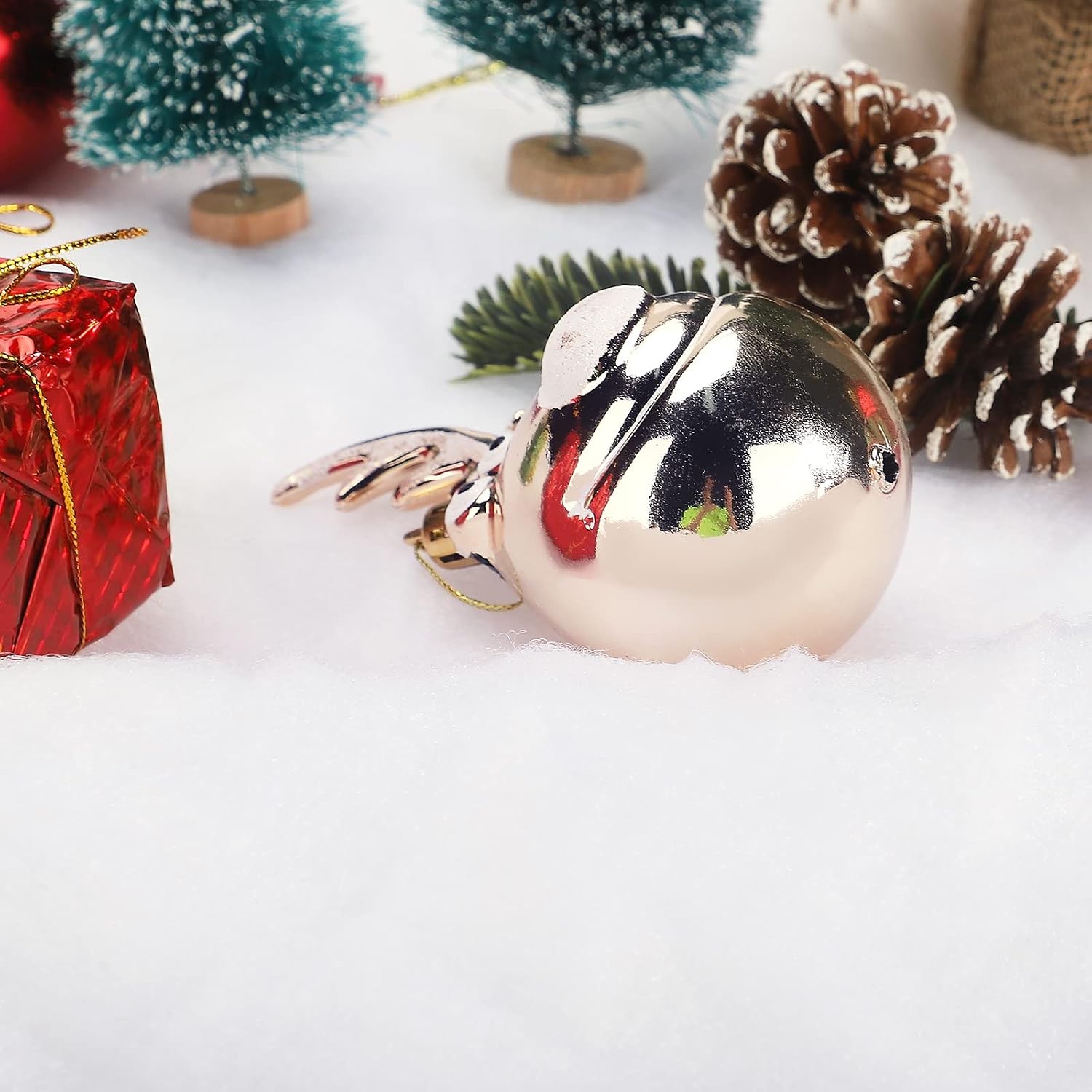 3 Pack Christmas Snow Blanket Rolls, 2.6 x 8 Ft Artificial Snow Sheet White Thickened Snow Blanket Cover, Decorative Fake Snow Roll for Xmas Tree Skirt Mantle Village Winter Display Photo Prop
