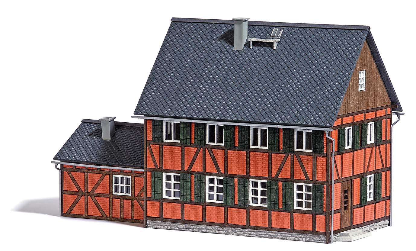 Busch 1657 H0 Wohnhaus mit Anbau