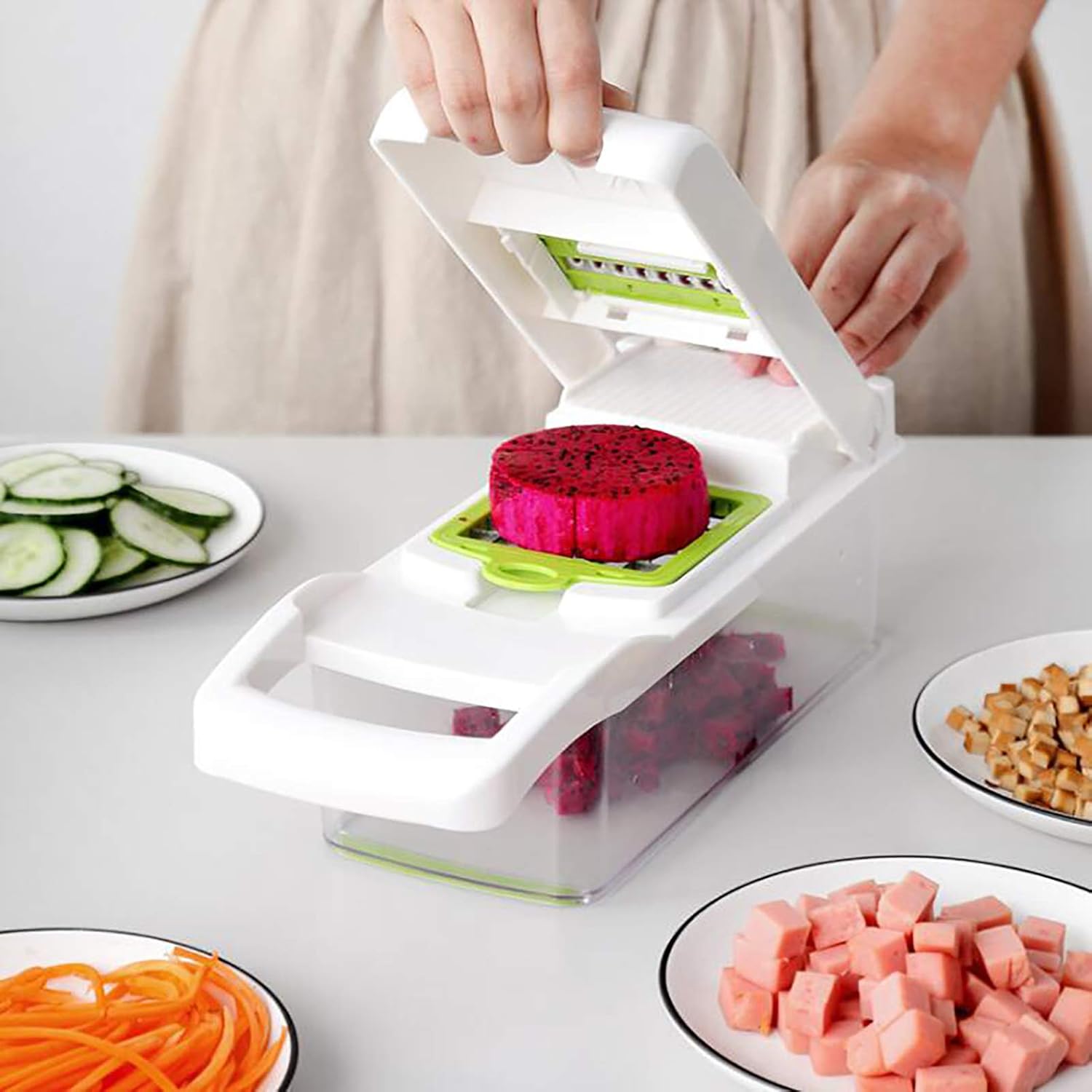 Kitchen Salad Food Chopper Multifunctional Onion Mincer Chopper Dicer with 7 Blades Mandolin Slicer Shredder for Fruit Tomato Potato Fruit Garlic Vegetable Chopper Cutter-White 32 x 12 x 11 cm