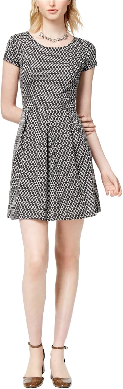 Maison Jules Womens Textured Pleated Fit & Flare India | Ubuy Maison Jules Womens Textured Pleated Fit & Flare India | Ubuy