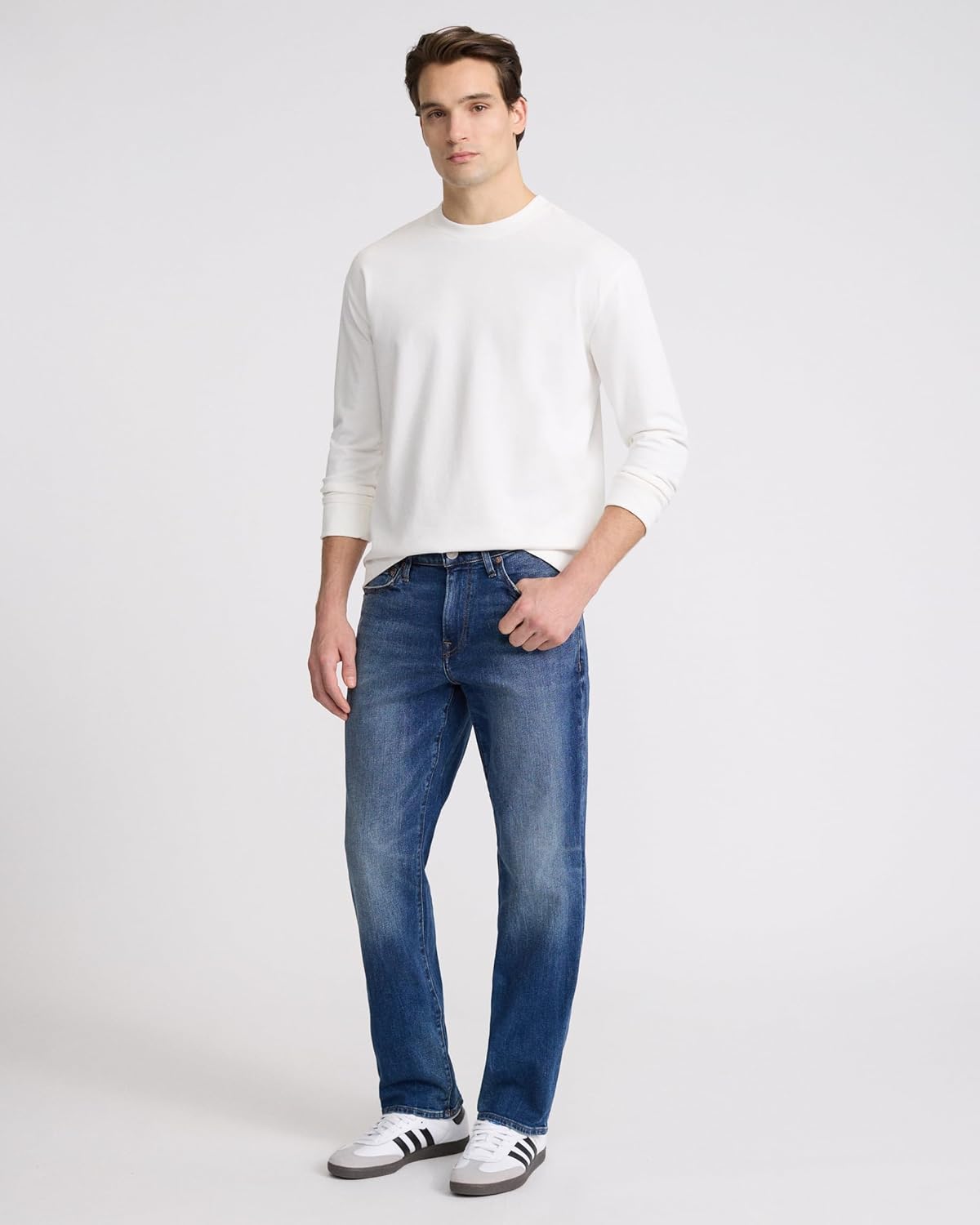 EXPRESS Men’s Straight Stretch Jeans – Everyday Comfort Denim with Flexible Feel and Classic Fit – Medium Wash - Image 3