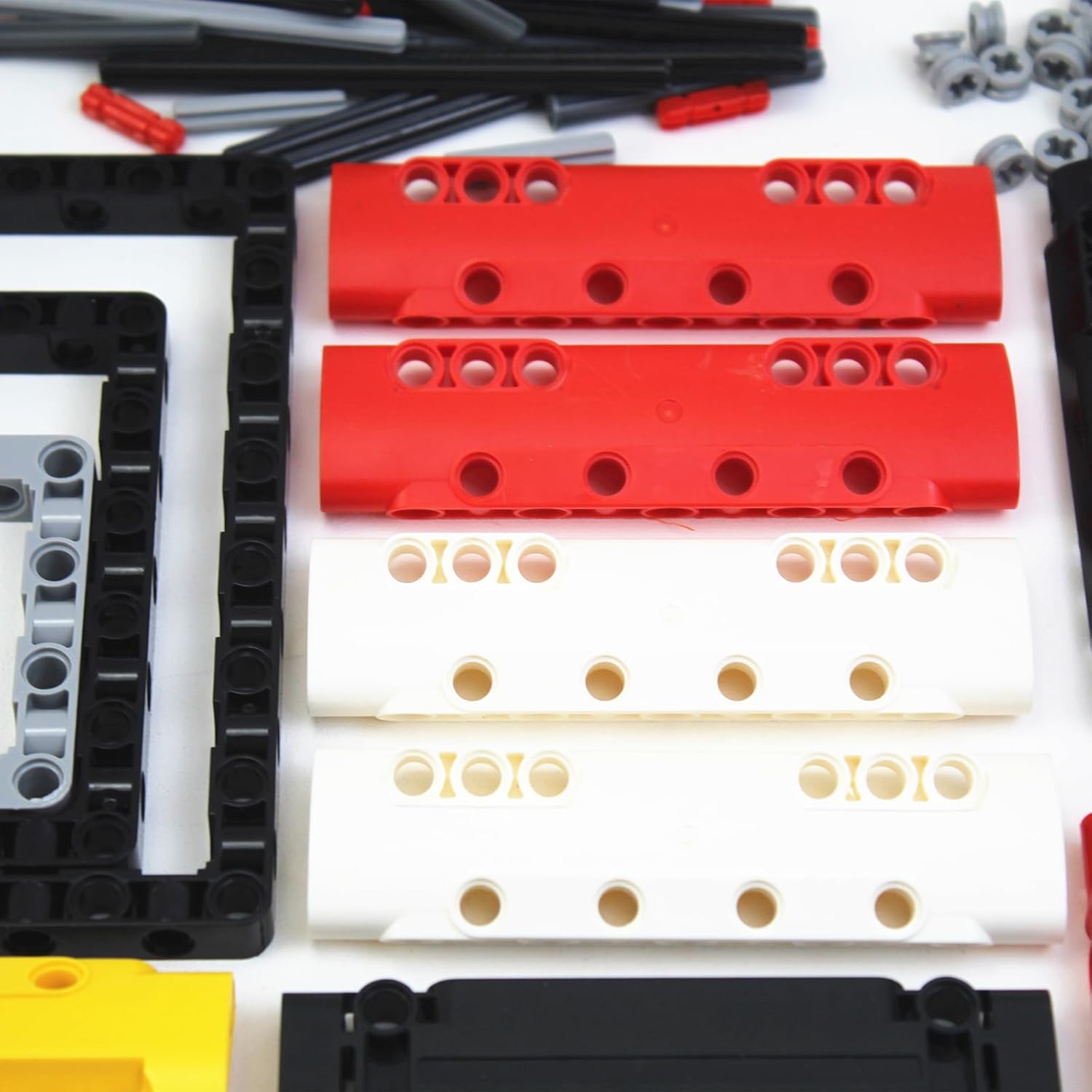 Technical Parts Set Regular-Sized Mechanical Parts EV3 Replacement Building Block Parts Brick Bush Technical Gears Pins Axles Beams Panels Motors Wheels (473pcs)