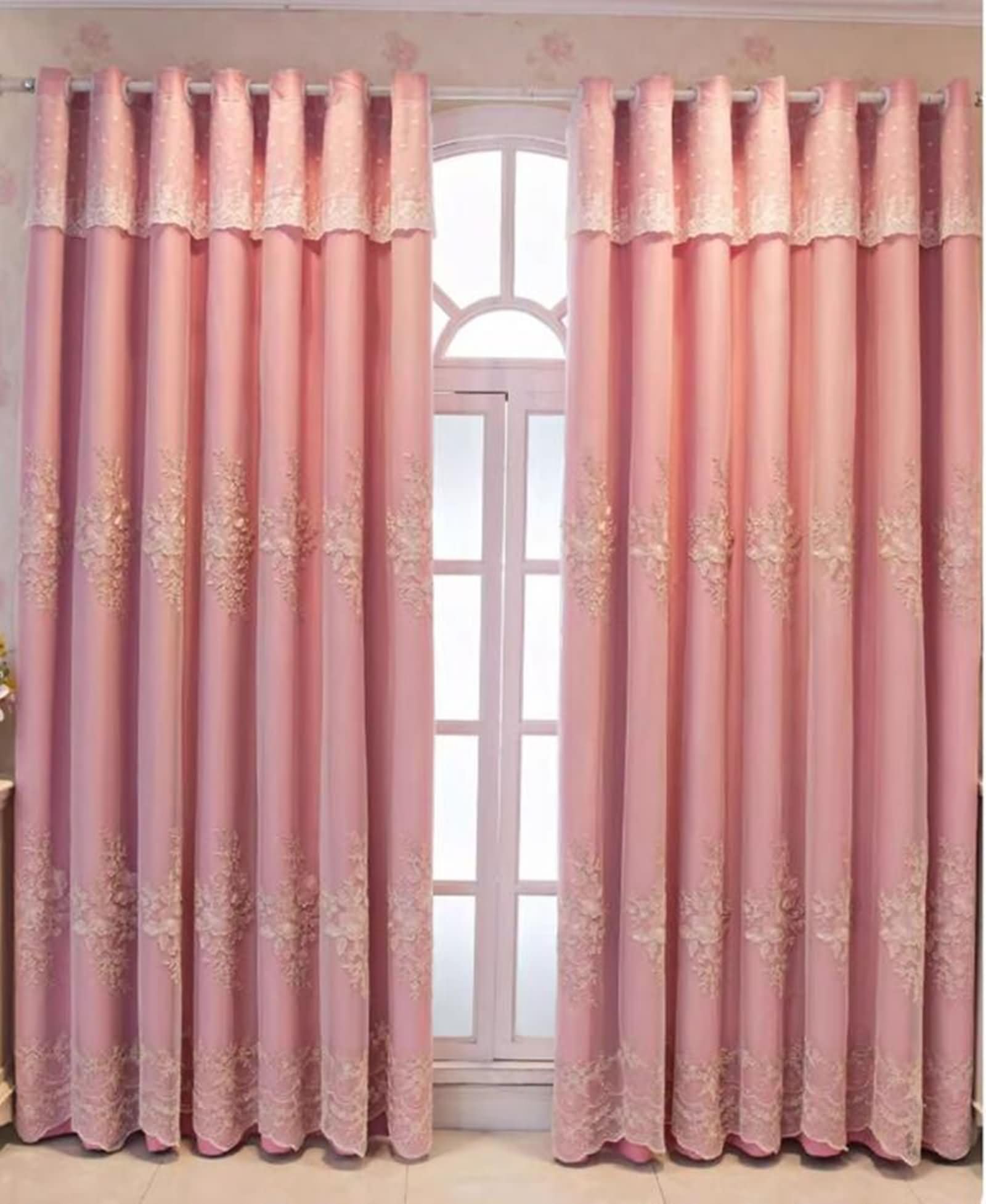 Zestaw 2 zasłon zaciemniających z przelotkami, dwuwarstwowa haftowana koronka i gładkie zasłony do sypialni salonu wewnętrzne różowe, 96 l x 214 cm