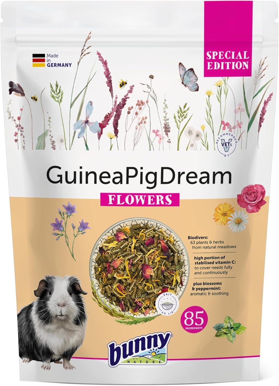 Bunny Nature Guinea Pig Food Pellets GuineaPigDream Flowers, 63 Herbs, Stabilized Vitamin C, Rose Petals, Peppermint, High Fiber, Grain Free, Digestive - 3.3 lbs