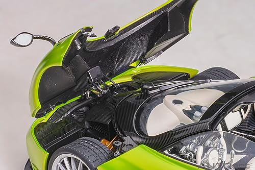 Miniatura 4 de Pagani Huayra Roadster Verde Firenze Verde Metálico y Carbono con Equipaje Set 118 Modelo Coche por Autoart 78288