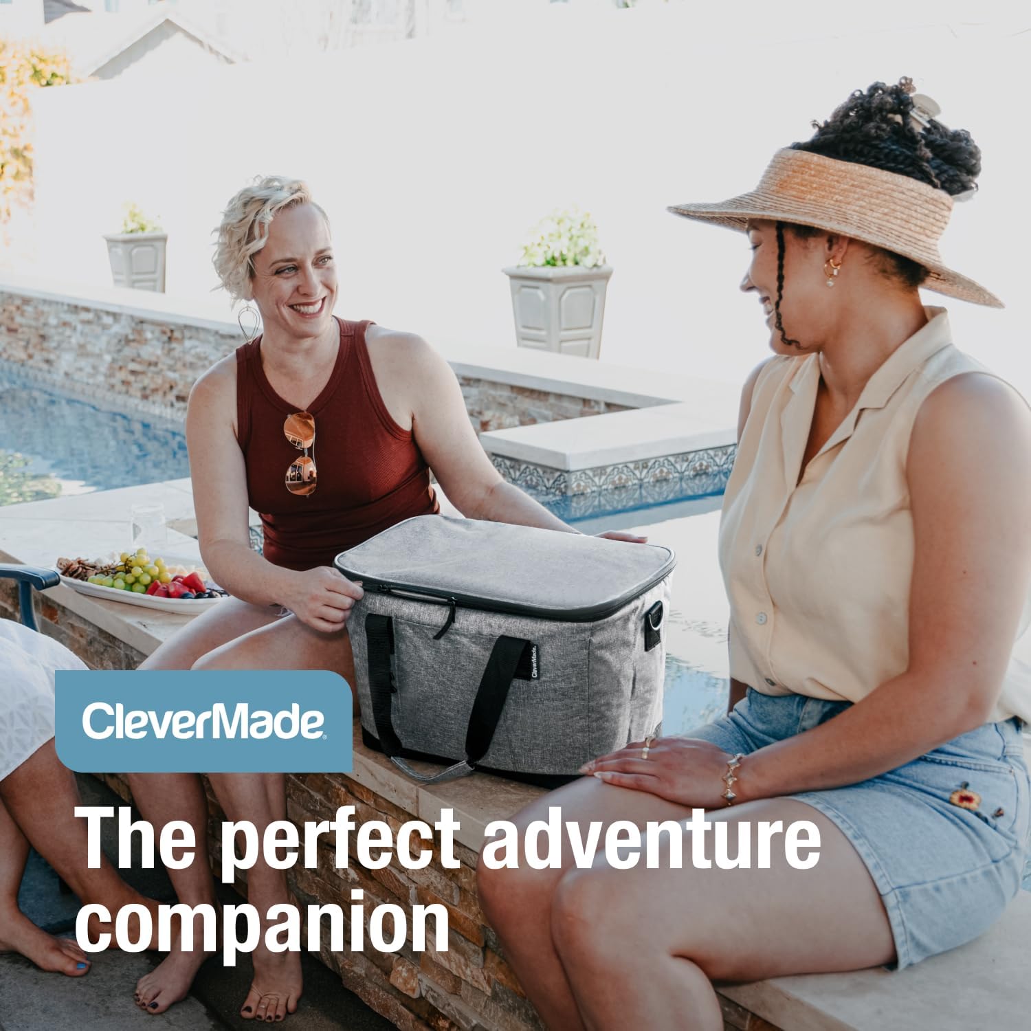 CleverMade Collapsible Insulated Cooler Bag – Leakproof Soft Cooler for Beach, Travel, Car – Bottle Opener