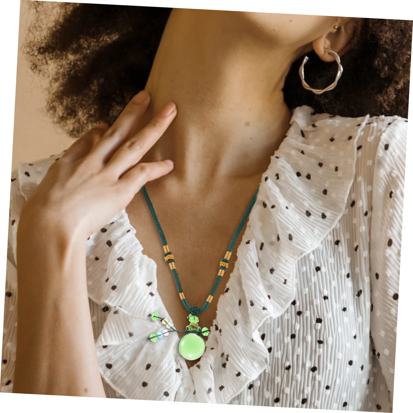 LIFKOME collana bottiglia di olio essenziale ciondolo per collana di oli essenziali catena del medaglione del profumo contenitori collana decorativa per aromaterapia bicchiere