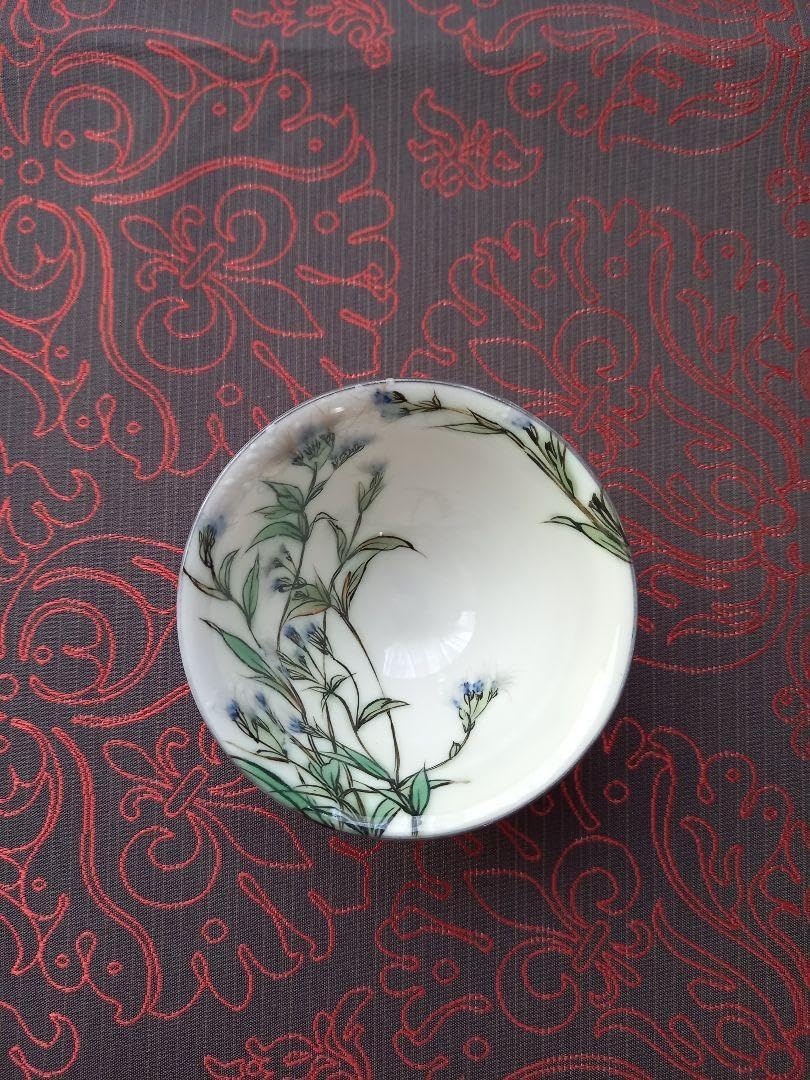 中国美術 青花 紅 纏枝蓮花麒麟鳳紋 皿(K-A836) 中国美術 青花 紅 纏枝蓮花麒麟鳳紋 皿(K-A836)