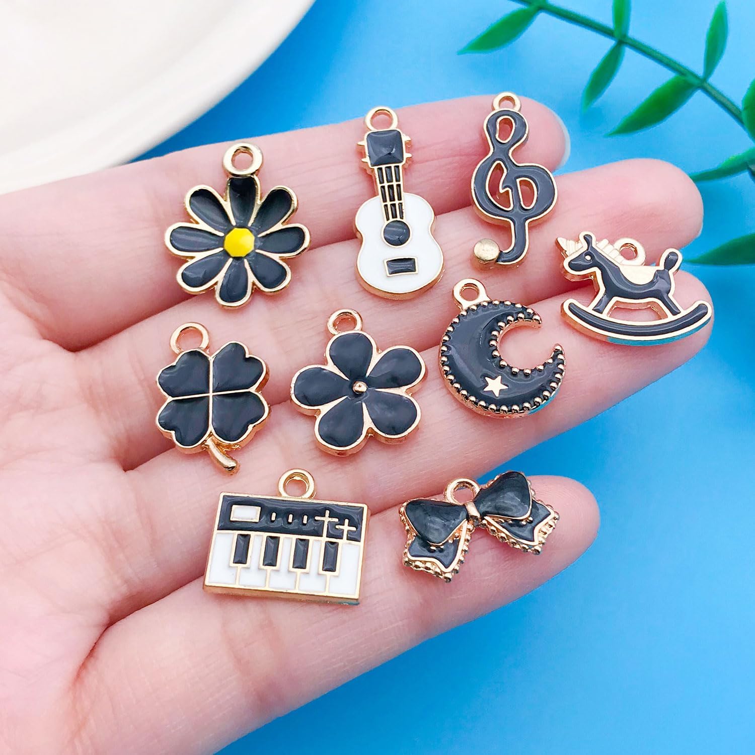 Youdiyla 60pcs Alloy enamel black series flower heart set Pendant Jewelry Making DIY Keychain Earrings Pendant Various Design Charms for Jewelry Making Bracelets Necklace(SN994) - Image 5
