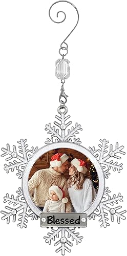 Adorno fotográfico de Navidad Copo de nieve blanco brillante con detalles de diamantes de imitación transparentes y grabado en la parte inferior