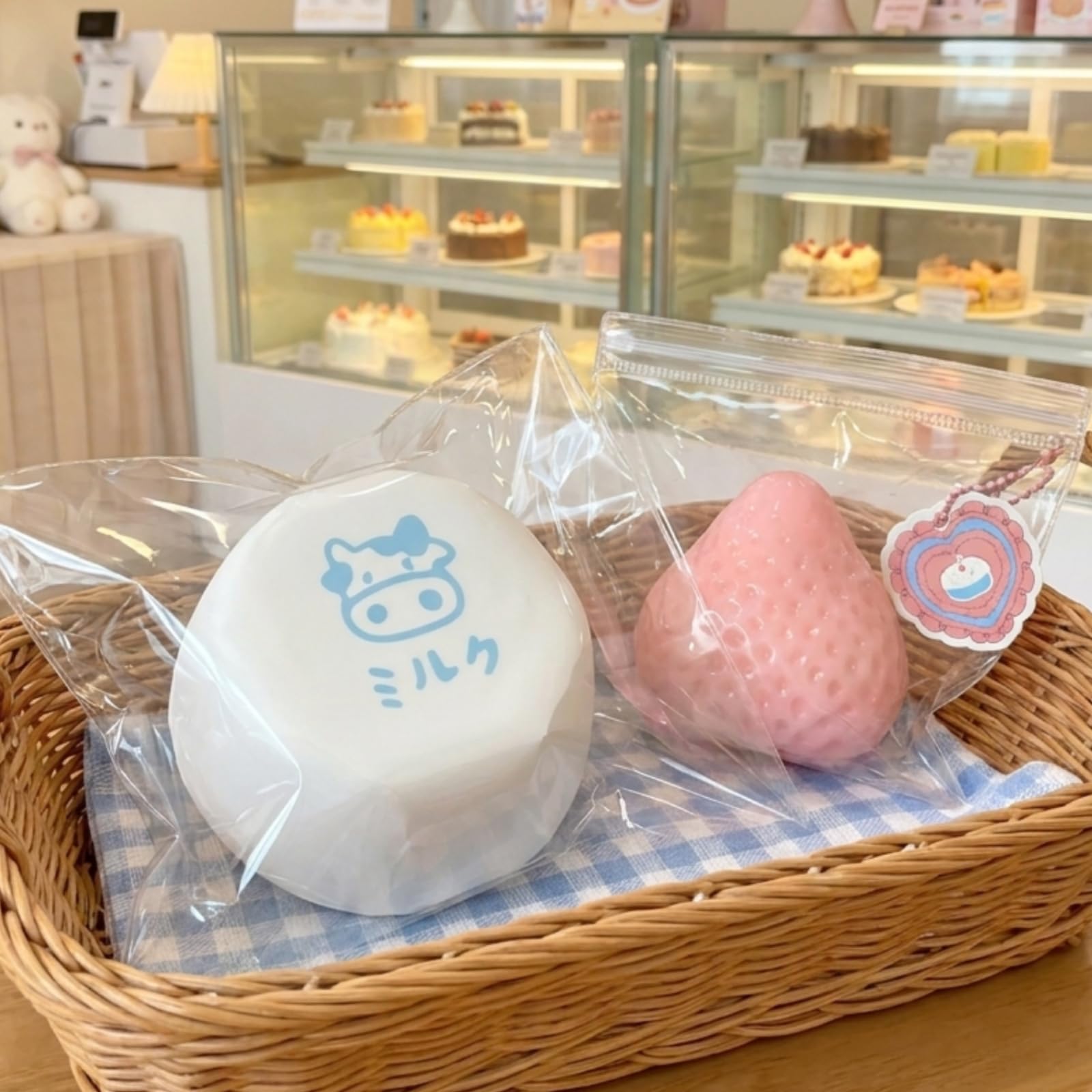 Amazon | H・K スクイーズ ケーキ パン クッキー 2点セット 食べ物