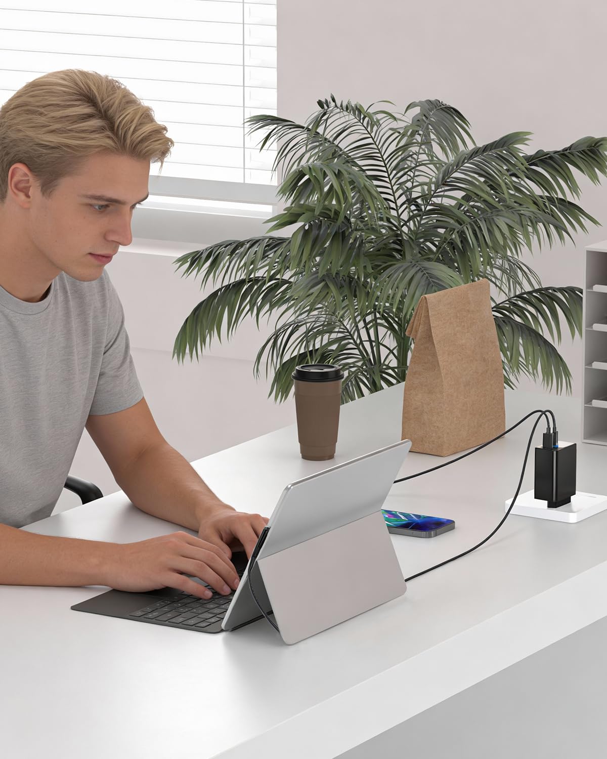 65W GaN szybka ładowarka do Microsoft Surface, ultrakompaktowa z dwoma portami (USB-C i USB-A), kompatybilna z Surface Pro 3–11/X, Book, Go, Surface Laptop Studio, w tym kabel 1,5 m