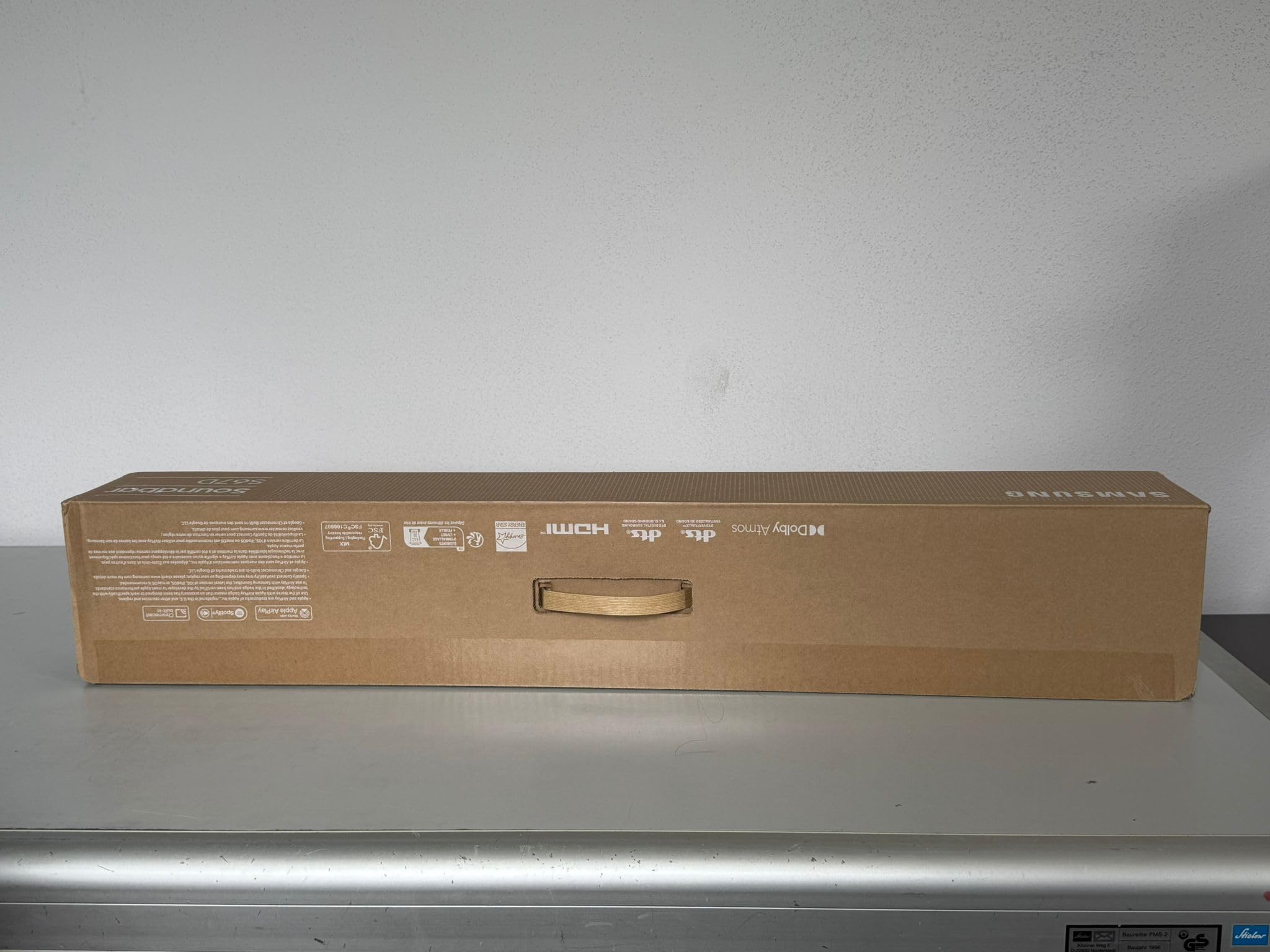 Samsung HW-S67GD Barra de Sonido Todo en uno de 3.1 Canales para televisores, Altavoz Bluetooth con Dolby Atmos inalámbrico/DTS Virtual:X, Q-Symphony, Adaptive Soun... [versión Alemana]