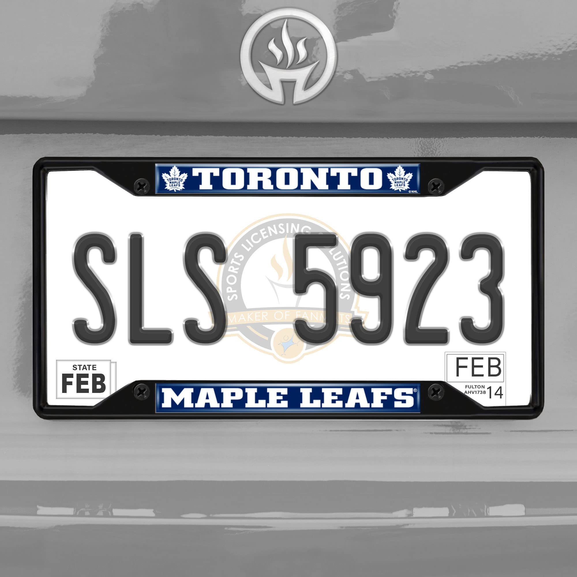 FANMATS 31393 Toronto Maple Leafs Metal License Plate Frame Black Finish