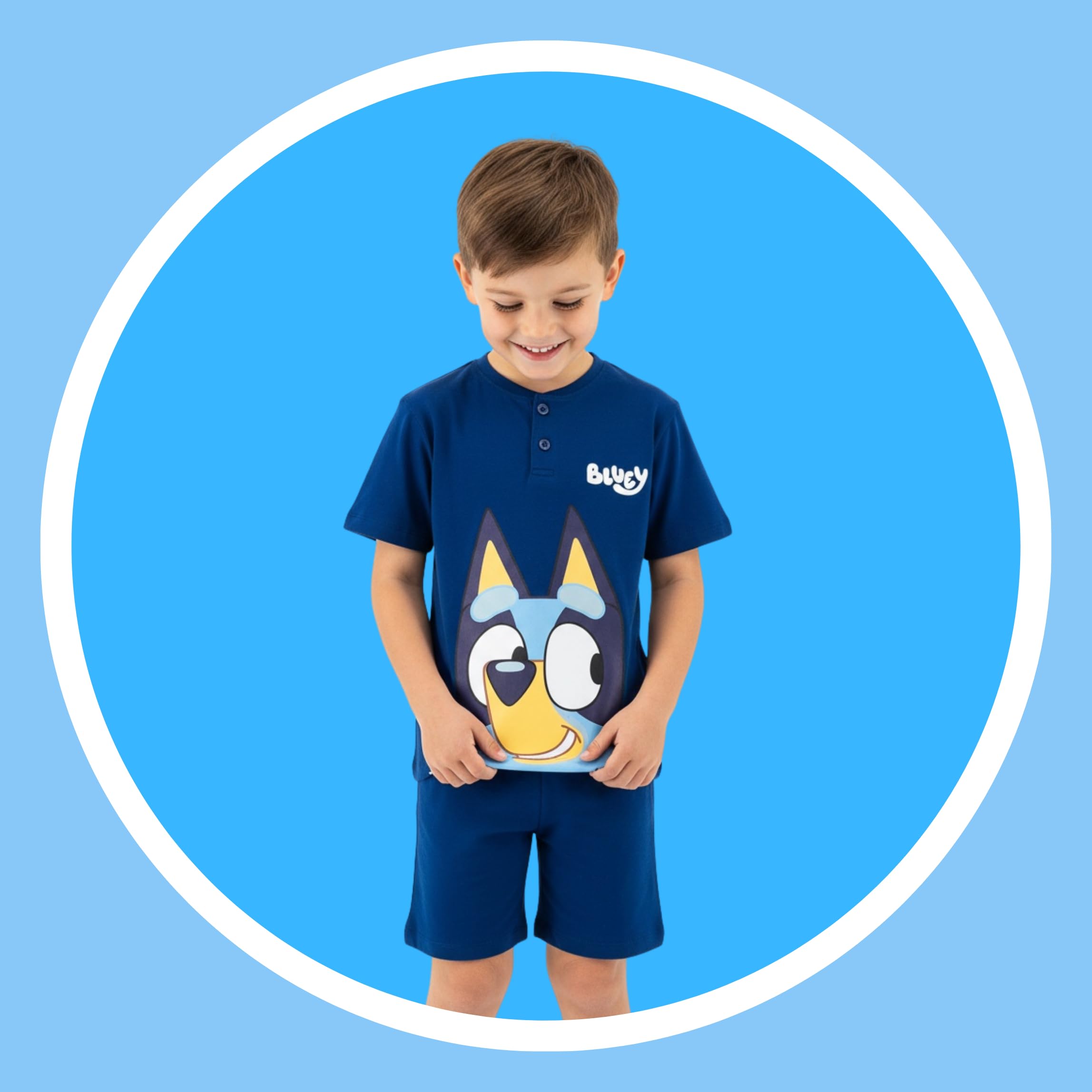 Bluey Camiseta y Pantalón Corto para Niño, Pijama Conjunto 2 Piezas para Niños, Incluye Caja de Regalo, Tallas 3 a 6 Años