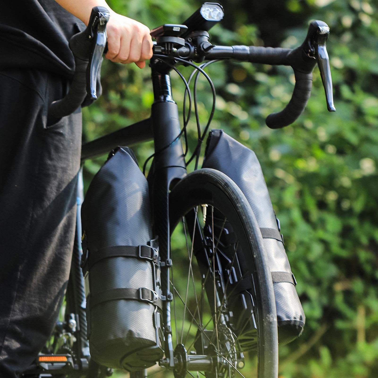 自転車 フォークバッグ ラック不要 ワンタッチ 完全防水 取付具付 4Lペア 自転車 フォークバッグ ラック不要 ワンタッチ 完全防水 取付具