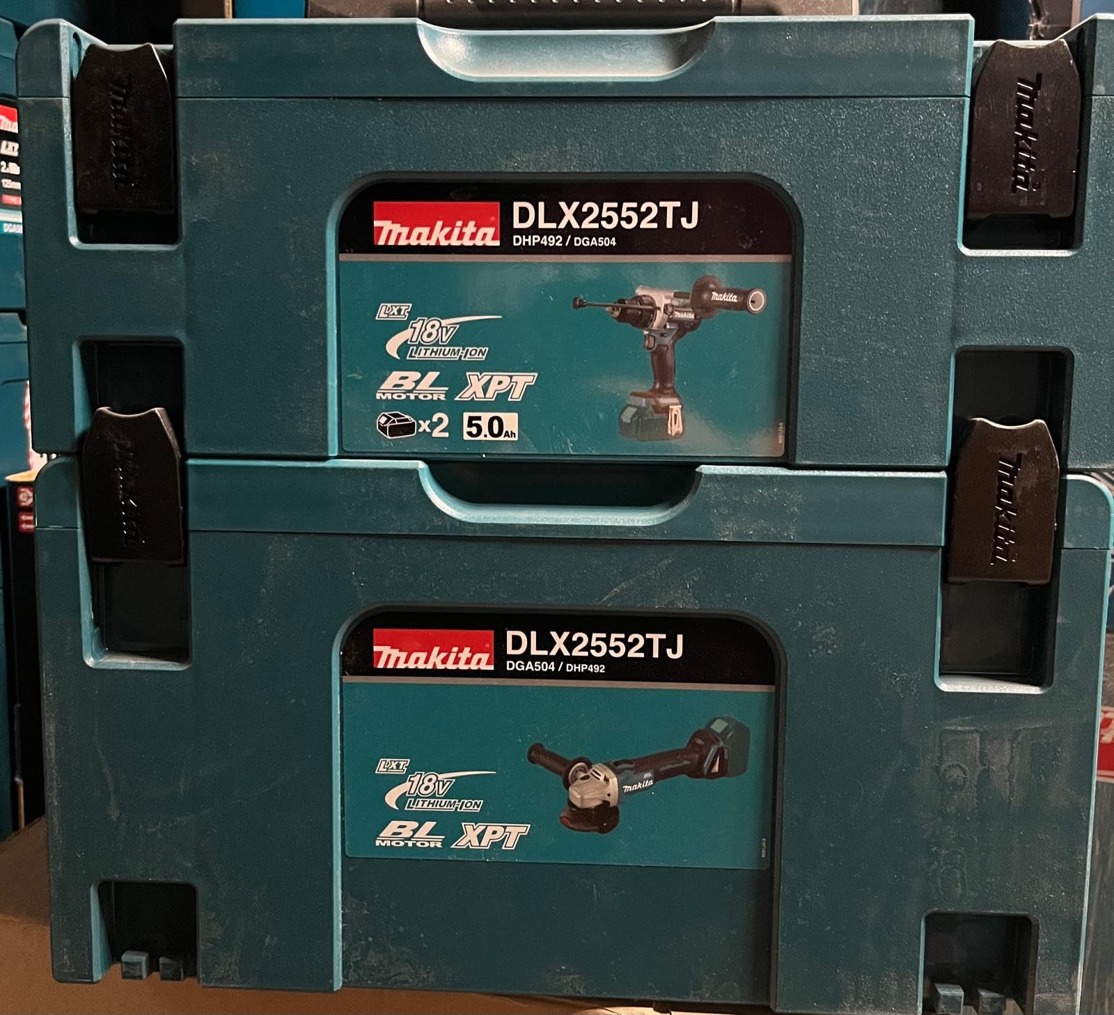 MAKITA DLX2552TJ, Kit Combo 18V con Taladro DHP492 y Amoladora DGA504, 2 Baterías 5,0Ah, Maletines Makpac