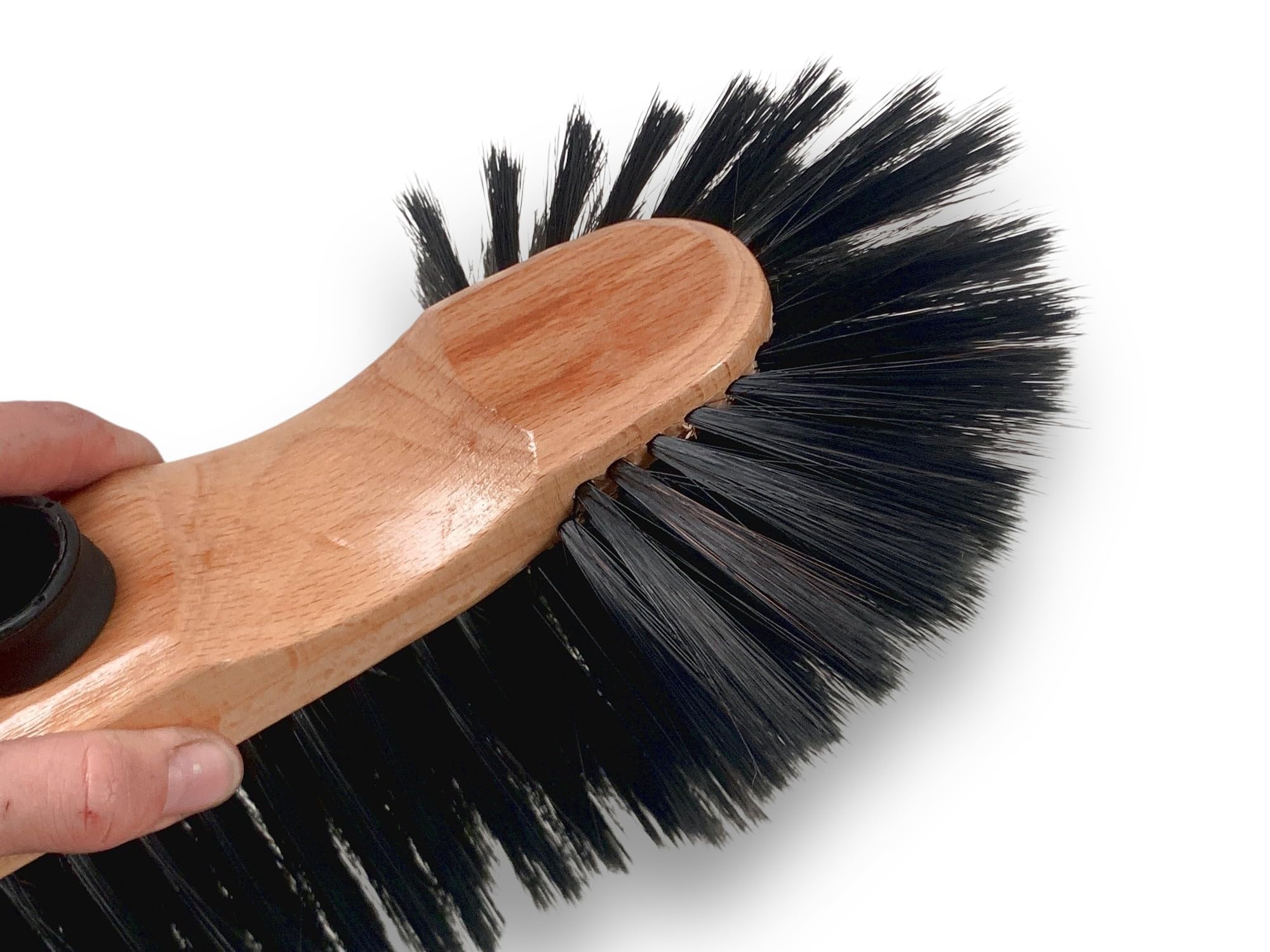 Balai Demi tête Haute qualité | Sortie 60 mm | Bois Vernis | Fibres Pet synthétique Noires |Manche Bois Vernis Teinte Cannelle | Gamme KAROP'S | Longueur 30 cm | Kibros VC120135M2
