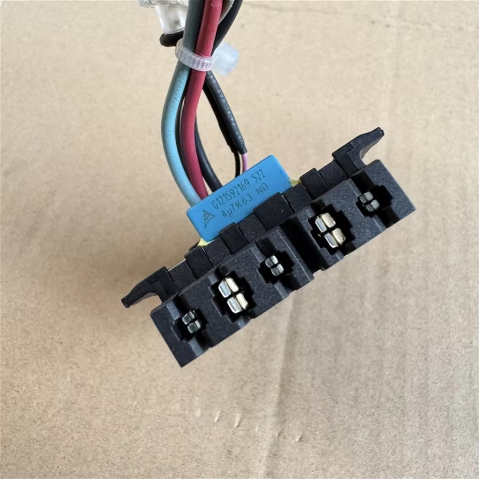 Interruptor de herramienta avanzado de diseño electrónico de 21,6 V con rendimiento estable y fácil manejo para exteriores