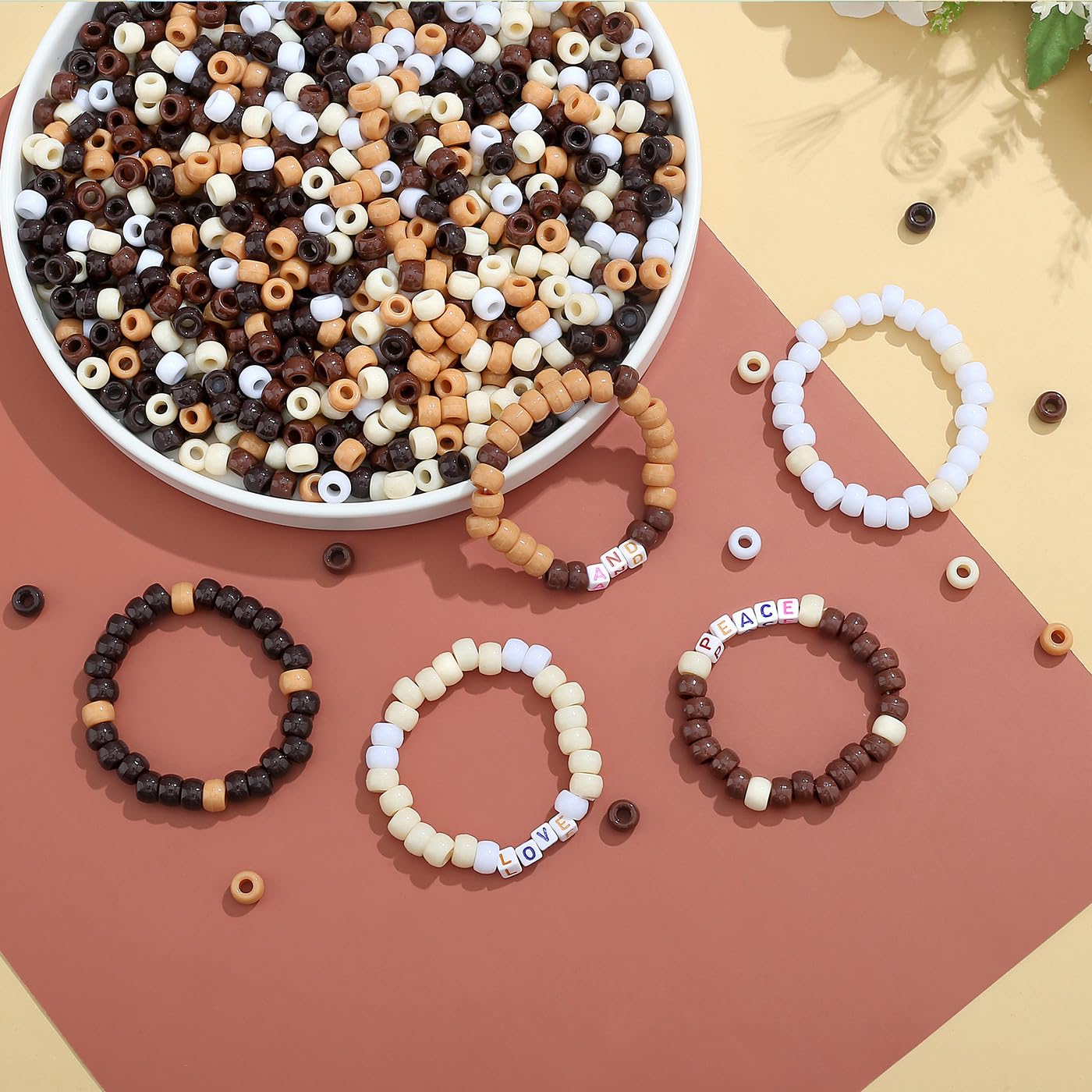 ZHIYUXI 1000 cuentas de poni marrón a granel para hacer pulseras | Cuentas Kandi de poni marrón de 6 x 9 mm para manualidades, collares, cuentas de pelo para trenzas