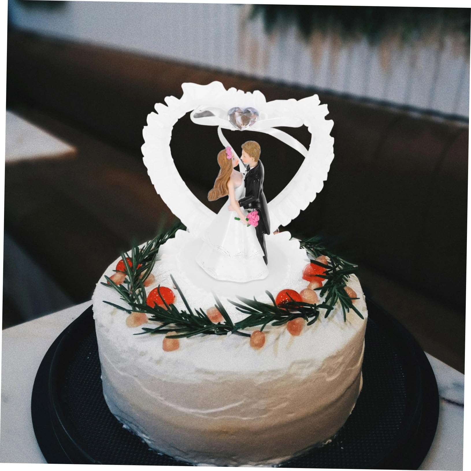 COLLBATH Romantische Hochzeitspaar Figur aus Kunstharz als Tortenaufsatz Weiße Brautpaar Dekoration für Hochzeitstorte und Festliche Tischdeko