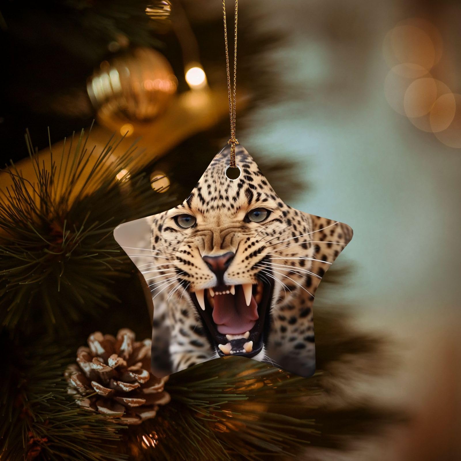 Christmas Tree Ornaments Ceramics Christmas Decorations Leopard Roars Cool Animal Ornaments with Gold Ribbon Porcelain Xmas Tree Crafts Star Shape Hanging Pendant for Christmas Tree Party Decor