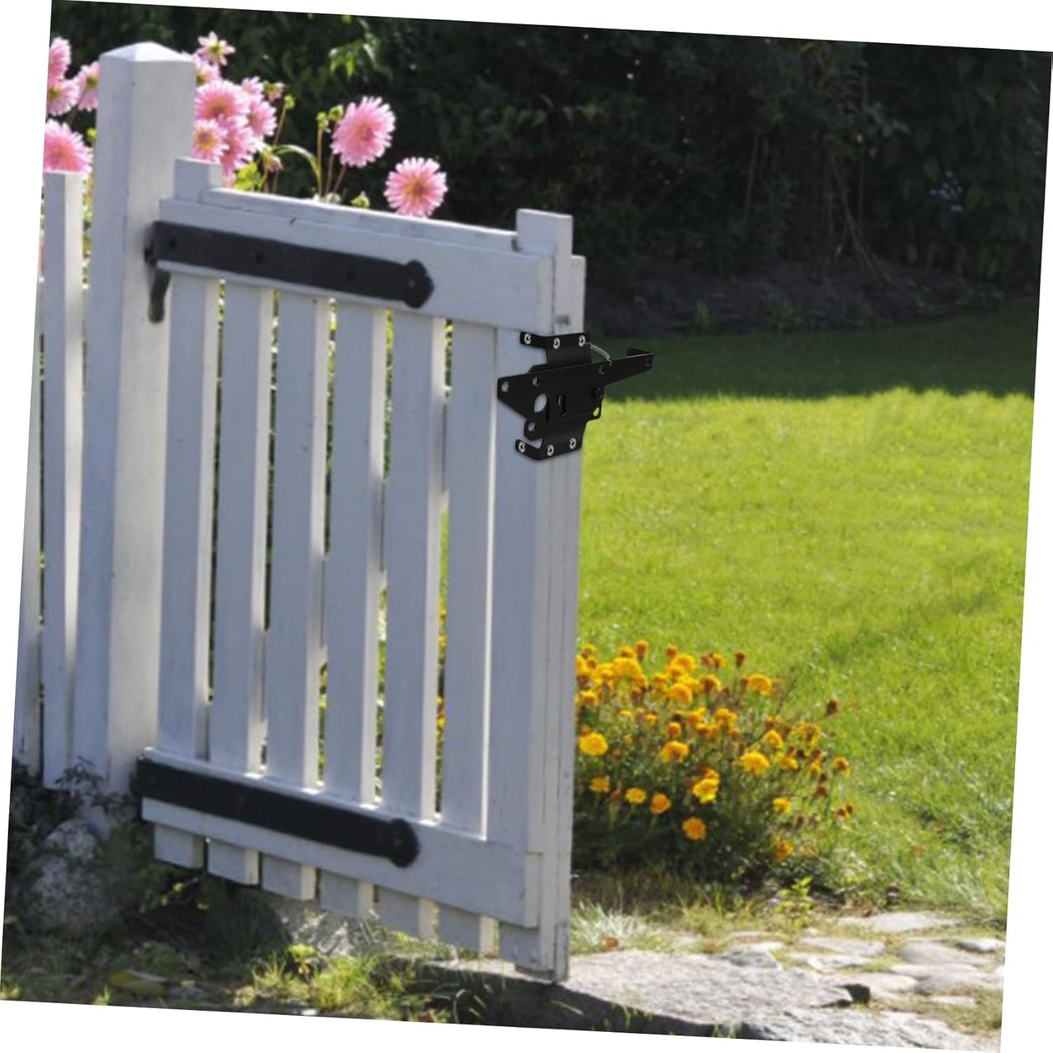 Heavy-Duty Self-Locking Gate Latch for Fences Versatile Automatic Locking Mechanism for Enhanced Security for Residential Commercial and Industrial Use