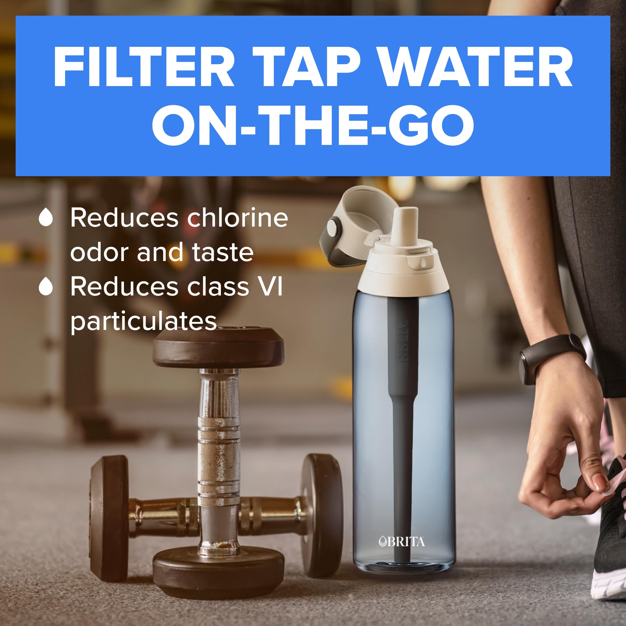 Brita Botella de agua con filtro de plástico de lado duro, sin BPA, reutilizable, reemplaza a 300 botellas de agua de plástico, el filtro dura 2 meses o 40 galones, incluye 1 filtro, color rubor, 26