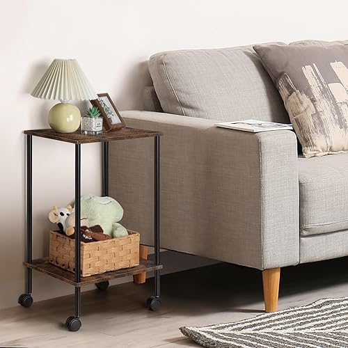 Vrisa Mesas auxiliares industriales para dormitorio, mesita de noche con ruedas, mesita de noche con estantes de almacenamiento para espacios