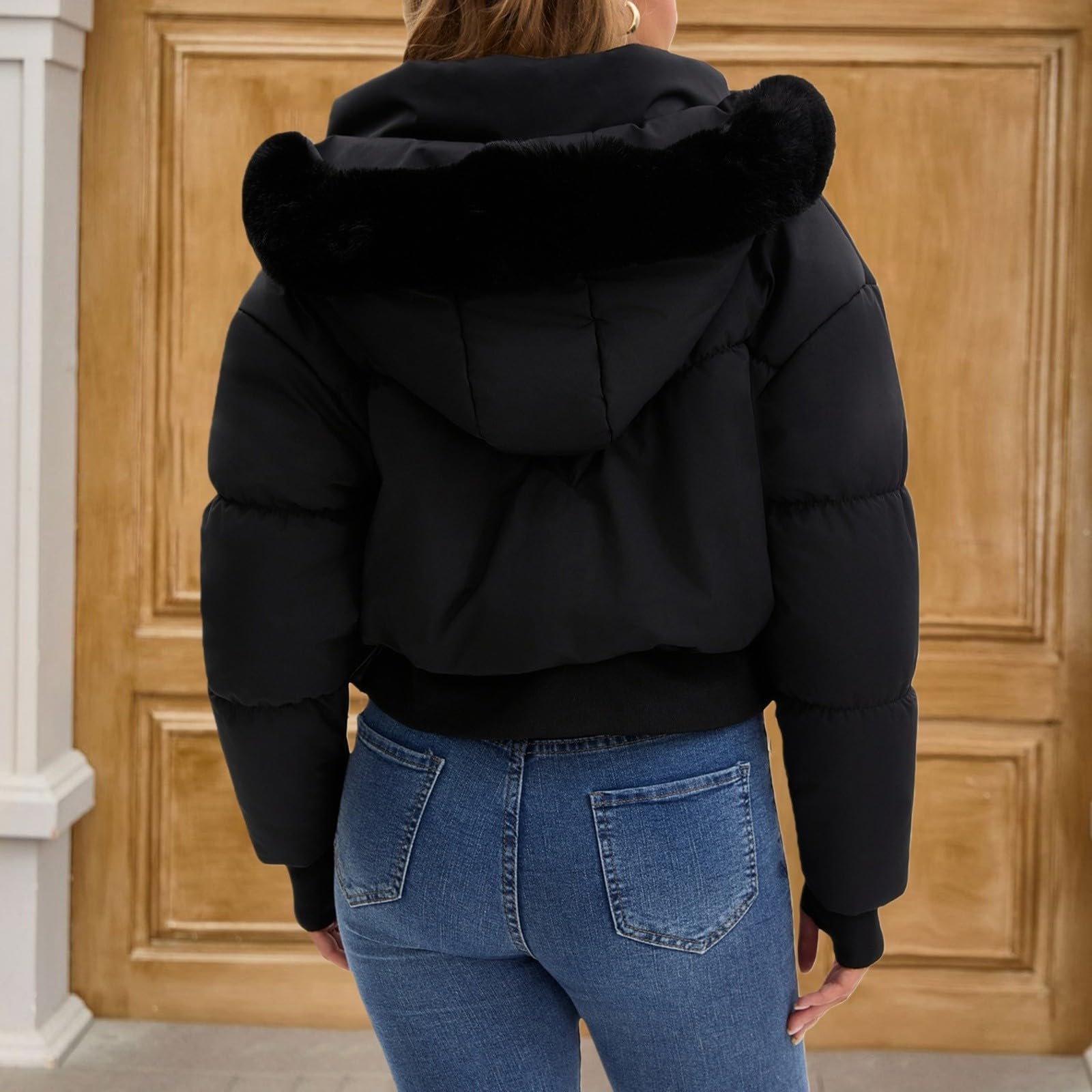 Cappotti invernali da donna con cappuccio in pelliccia sintetica