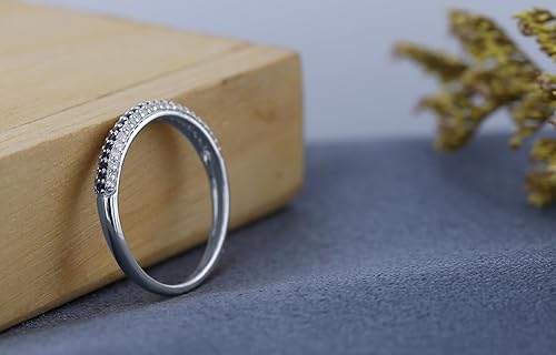 Miniatura 3 de Dazzlingrock Collection Anillo de boda redondo de zafiro azul y diamante blanco para mujer, disponible en oro de 10 quilates