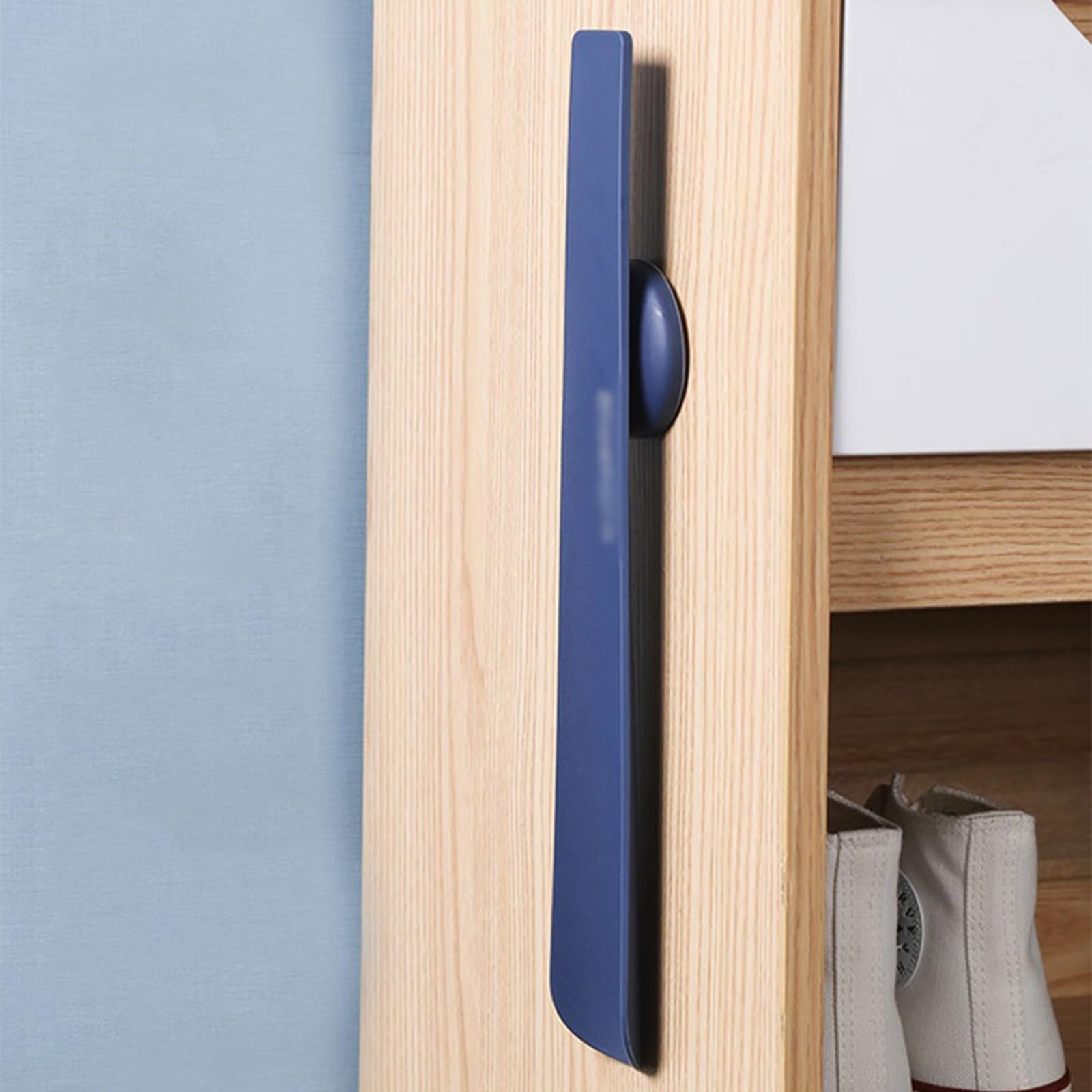 Łyżka do butów, 34CM Łyżka do butów z magnetyczną atrakcją Maszyna do nakładania pokrowców na buty Łyżka do butów z długim uchwytem