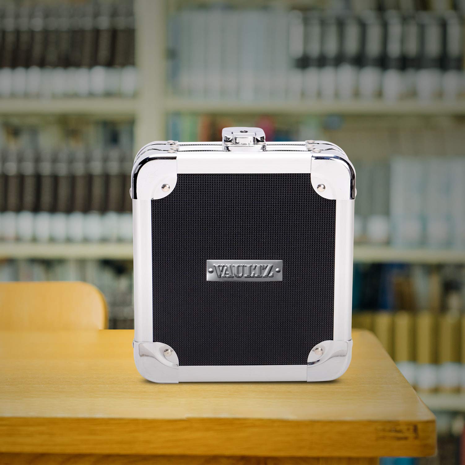Amazon.com: Vaultz Locking CD Case Holder - 24 Disc Storage