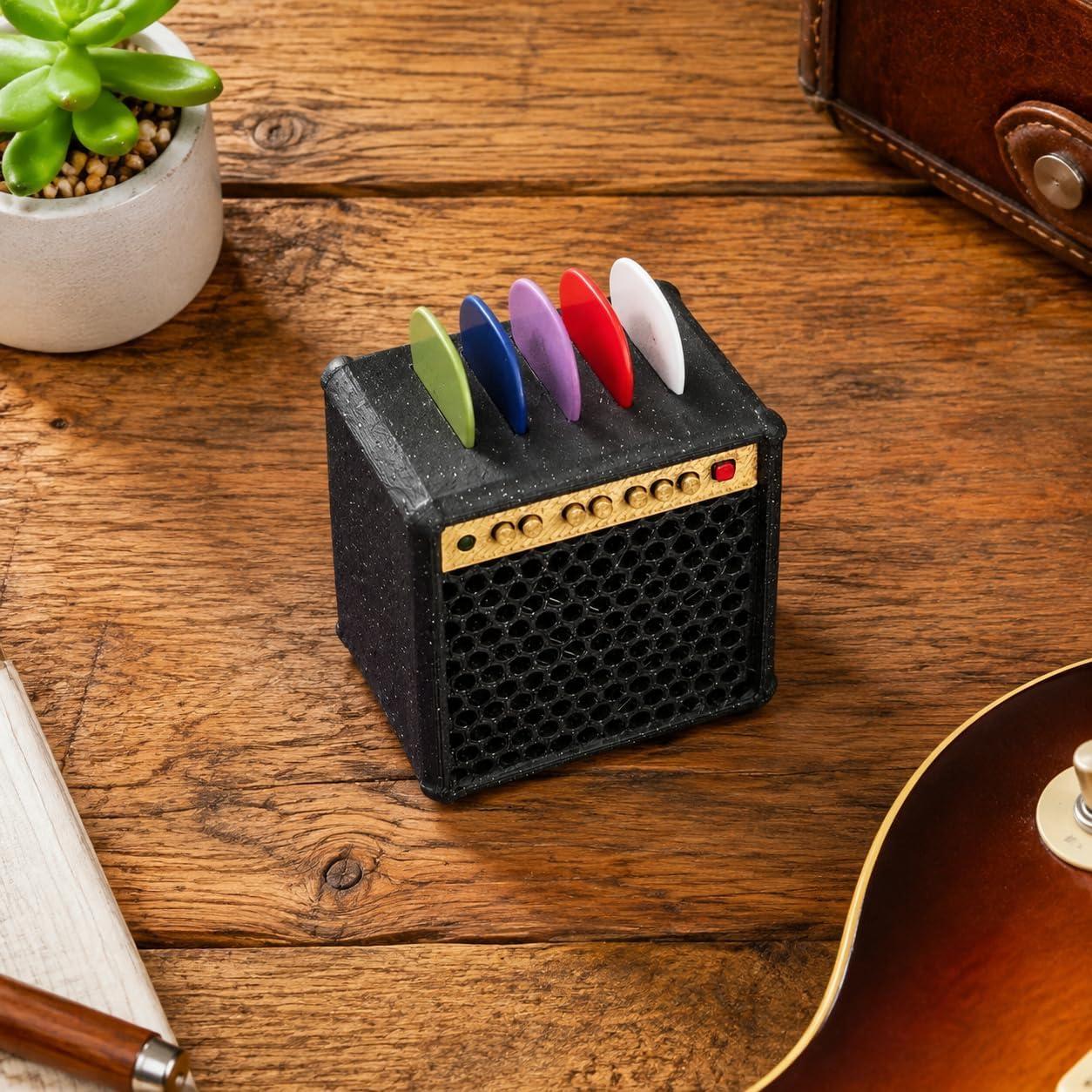 1 Set Portable Guitar Pick Holder Case With Five Plectrums Acoustic Electric Instrument Vintage Storage Box Music Accessory Black