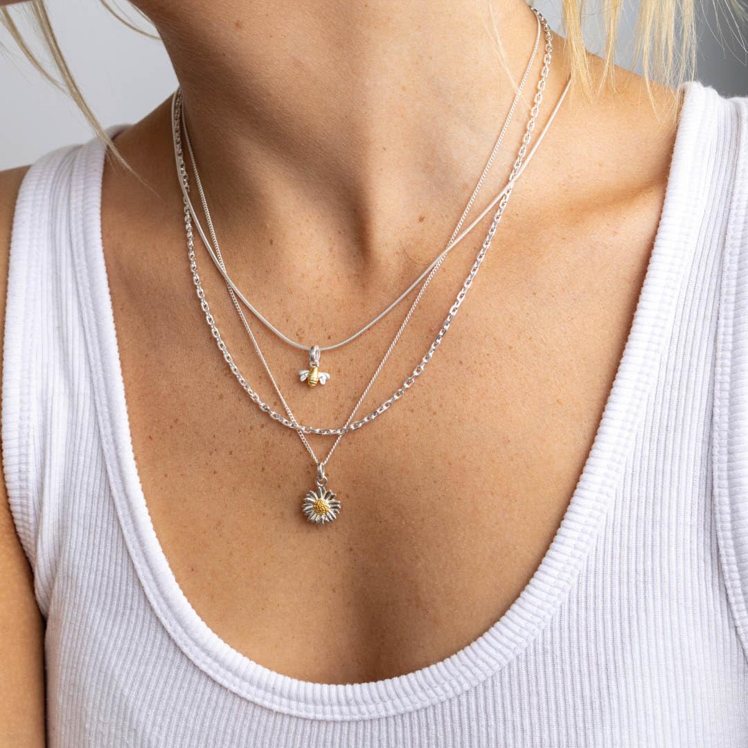 Dew – Collana con ciondolo a forma di margherita, in argento Sterling, placcata in oro, lunghezza: 45,7 cm