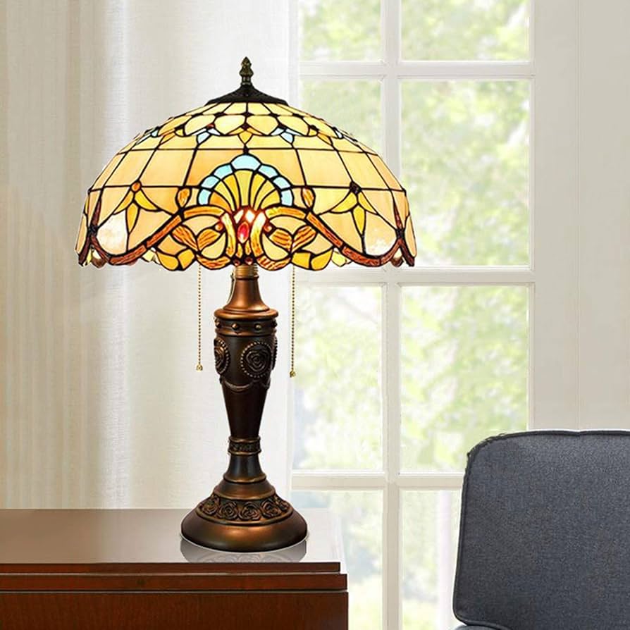 MIAOKE Stained Glass Lamp Stained Crystal Bead Style Table Light,Handmade Desk Bedside Table Night Lamp, Antique Art Craft Gifts Lover Kid Living Room Bedroom Study Bookcase Desk Ligh(Green Pearl