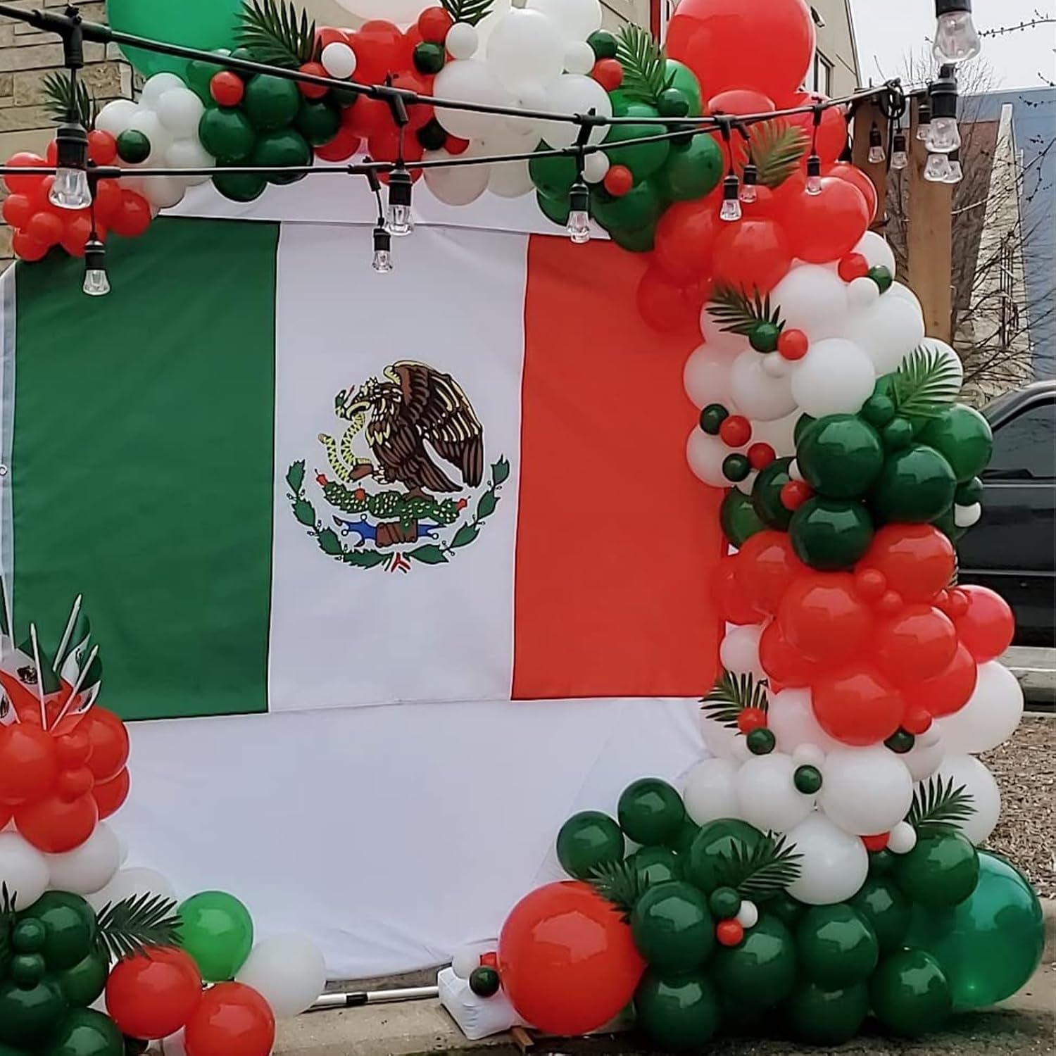 AMZFLAG Mexican Flag 4x6 ft Heavy Duty Bandera de Mexico for Outside Embroidered Mexico Flags Vivid Color MX National Flags Outdoor with 2 Brass Grommet Polyester