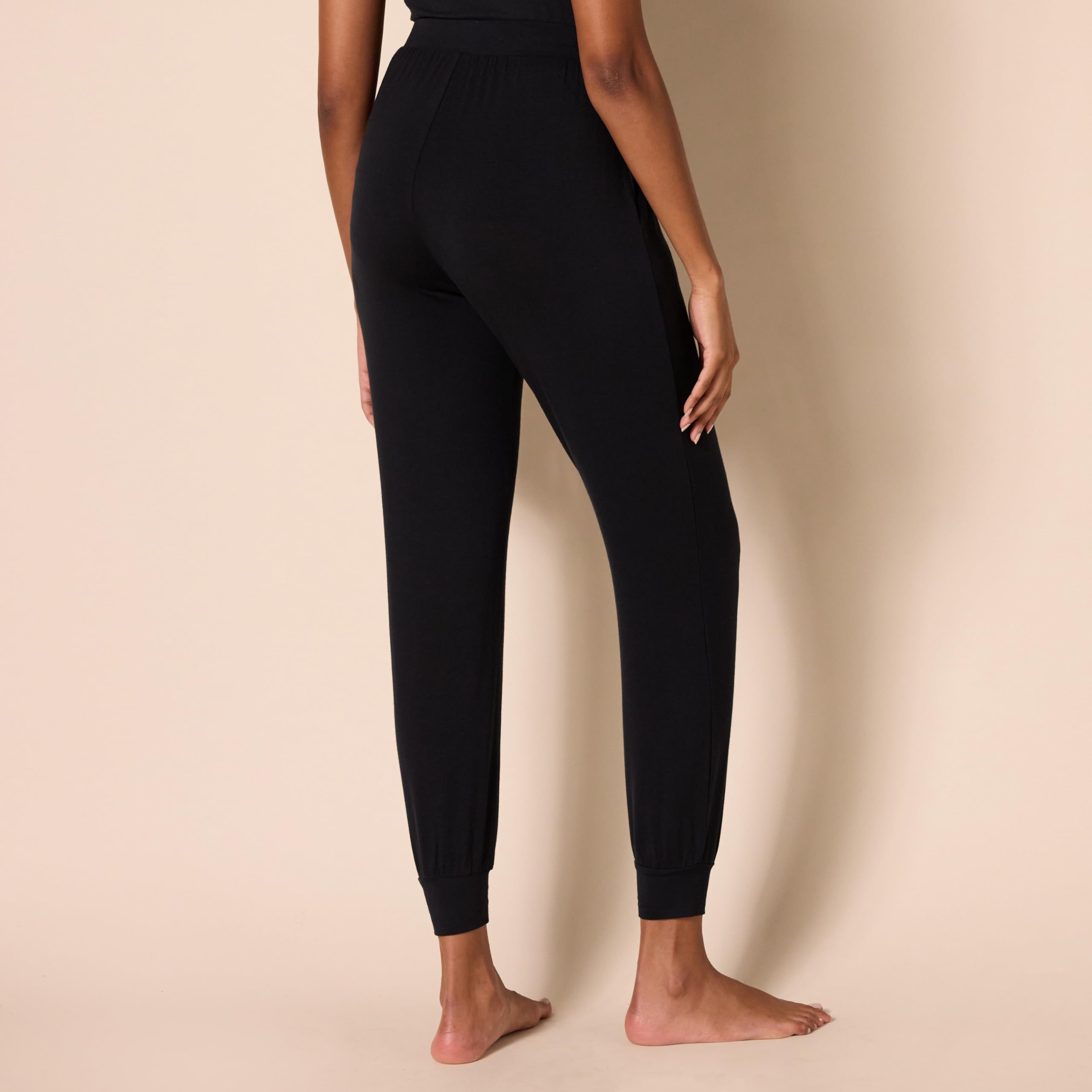 Amazon Essentials Kobiety Dzianinowe joggery do spania