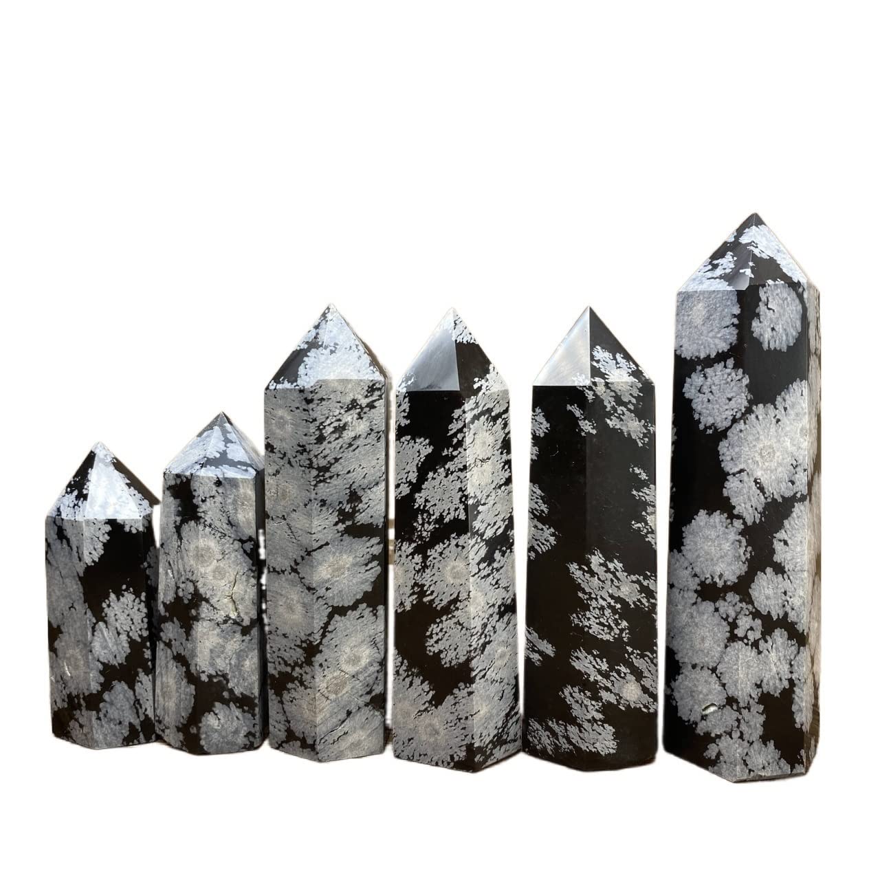 Tour d'obsidienne de neige naturelle pour harmoniser votre espace de méditation et salon