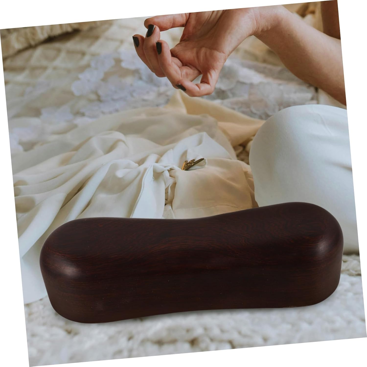 Steam Room Wood Pillow Neck and Cervical Pillow for Relaxation Natural Solid Wood Material